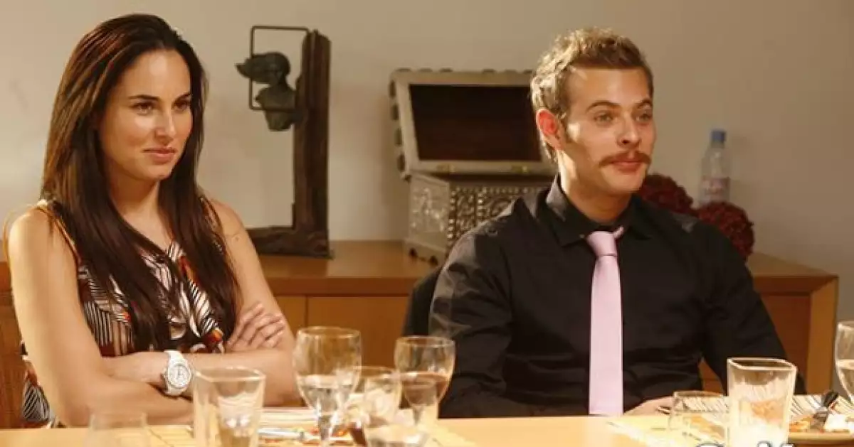 Ana, Luis Ernesto, así como Paola Núñez y Luis Arrieta ruedan escenas de la comedia negra basada en cuatro historias que terminan por unirse. Se espera que el filme se estrene el próximo año.
