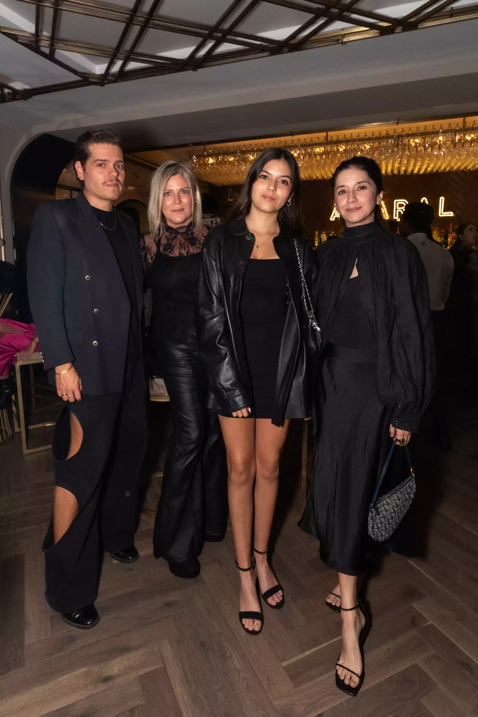 David Souza Bárbara Guzmán, Majo Quintero, Roxana Phillips