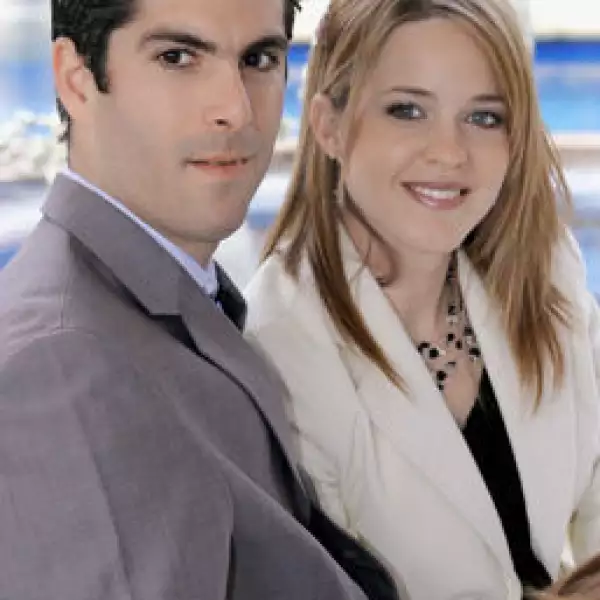 Vanessa Córtez, Santiago Cuesta