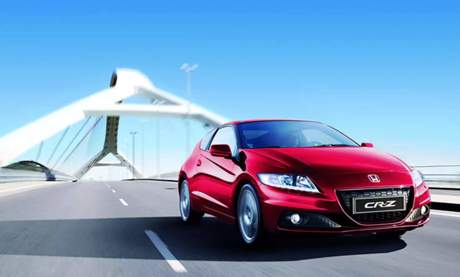 Las 108 concesionarias de Honda en el país ya ofrecen el vehículo. El auto cuenta con una figura aerodinámica y afilada.