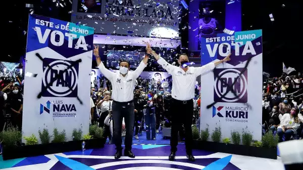 Mauricio Kuri y Luis Nava