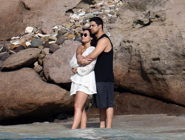 El actor y la cantante llevan ya cinco años de relación.