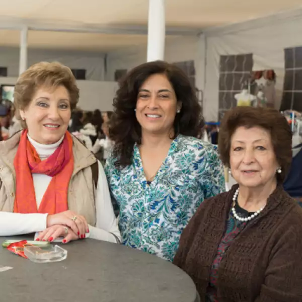 Pity Arendaris, María Luisa González de Calzada y Mercedes Armendaris