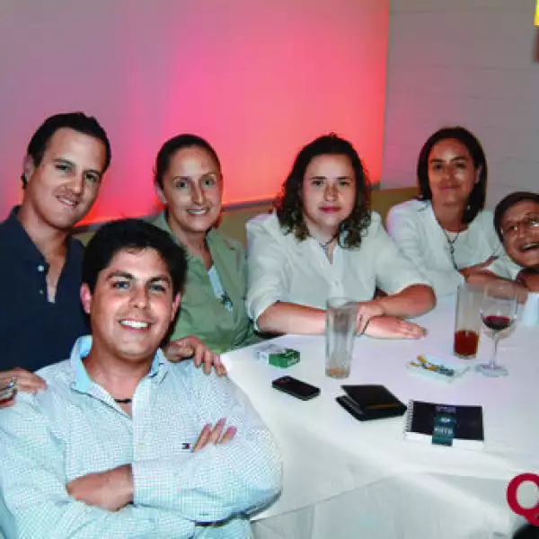 Marcos Calvert, Rodrigo Fernández, María del Mar González, Jimena Altuzca, Javiera Tapia, Alejandro Pons