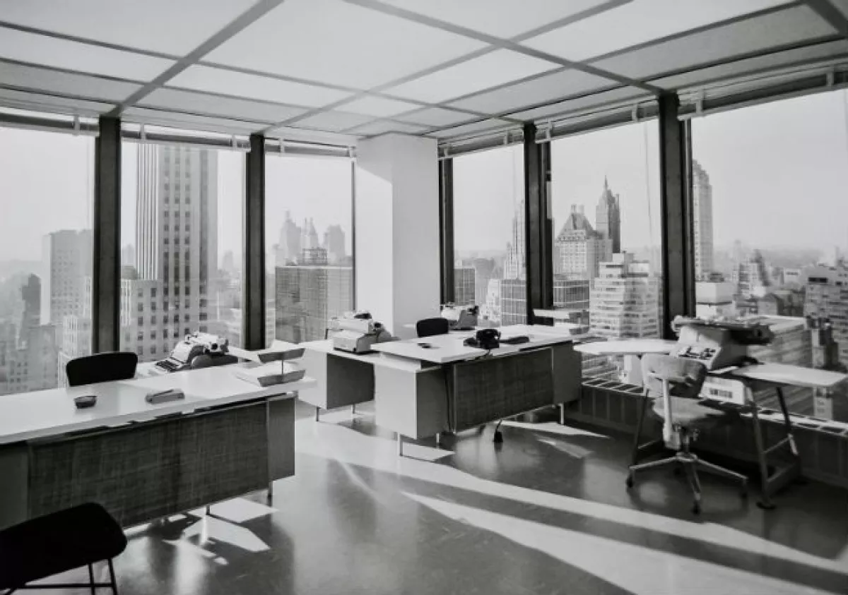 Seagram apertura