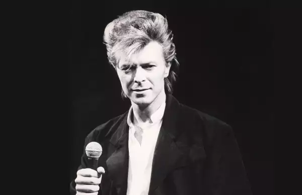 David-Bowie-Serie-Estreno