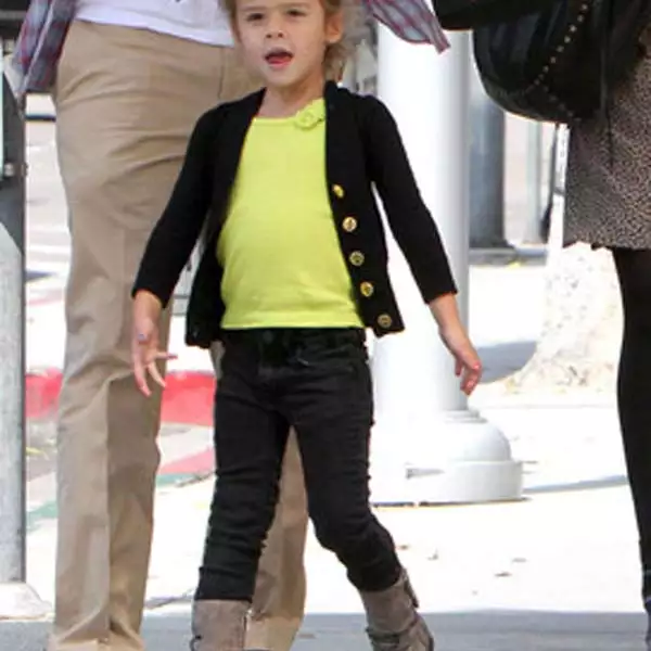 Honor se perfila para darle batalla a las niñas cool de Hollywood.