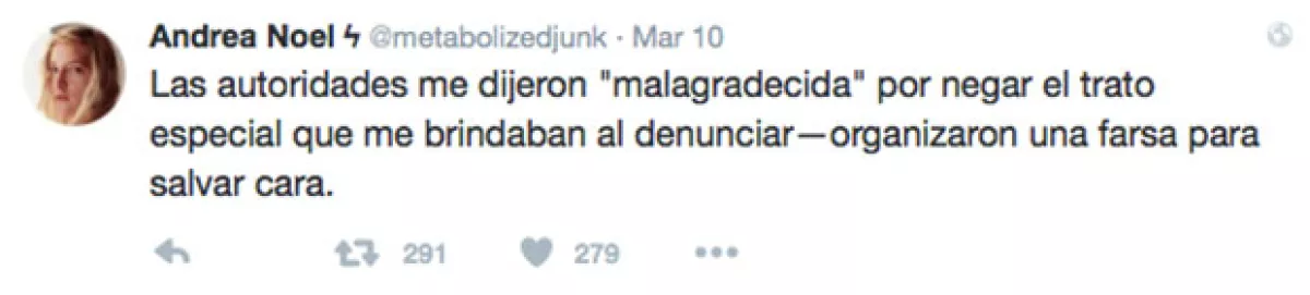 El Twitter de Andrea se ha convertido en su trinchera.