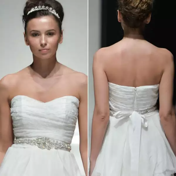 Sadoni: Las tiaras siempre son buena opción. Lleva una chica y un chongo alto y abultado para que esta se aprecie.