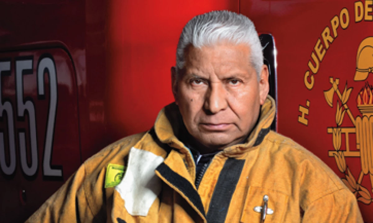 Raúl Esquivel, director del Heroico Cuerpo de Bomberos de la Ciudad de México. (Foto: Ramón Sánchez Belmont)