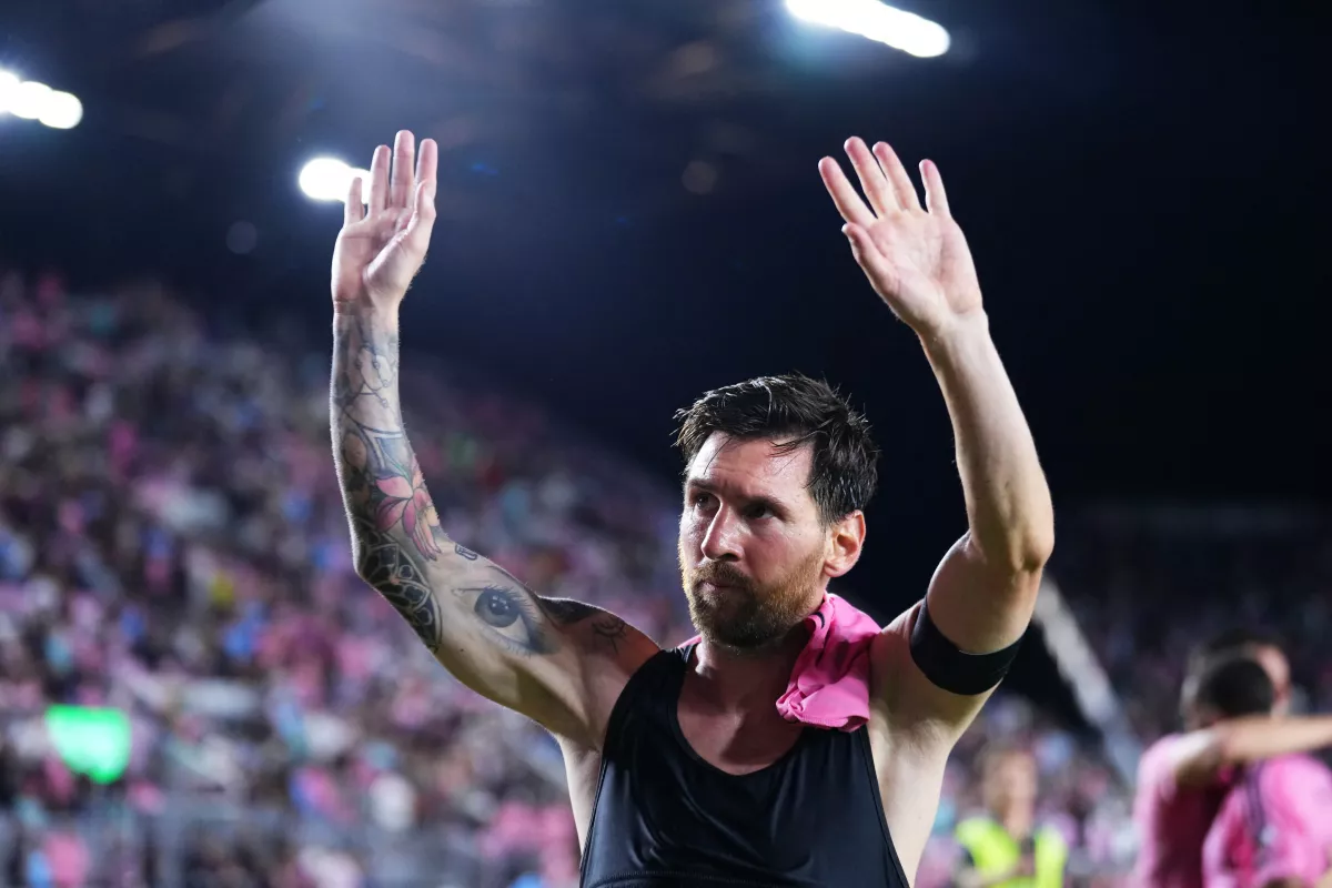 "Ojalá algún día pueda volver”: Messi revive su historia con el Barcelona en su visita al Camp Nou 