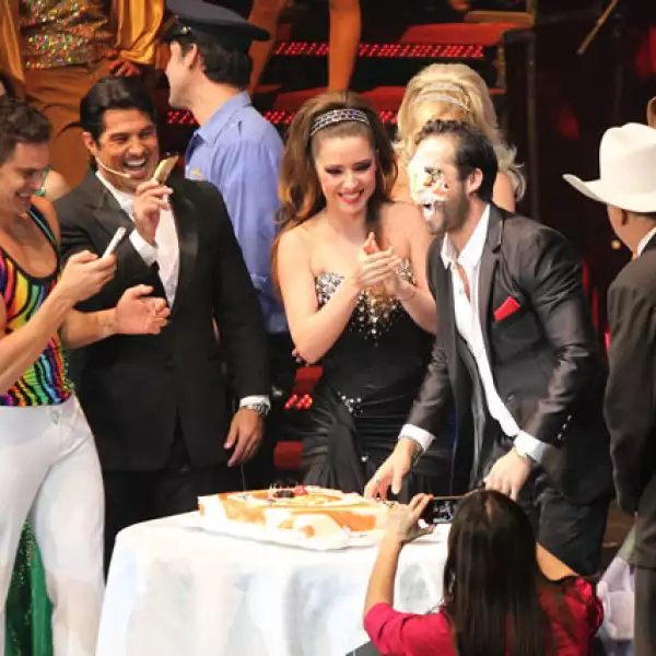 Julio Camejo, Arturo Carmona, Ariadne Díaz, José Ron.