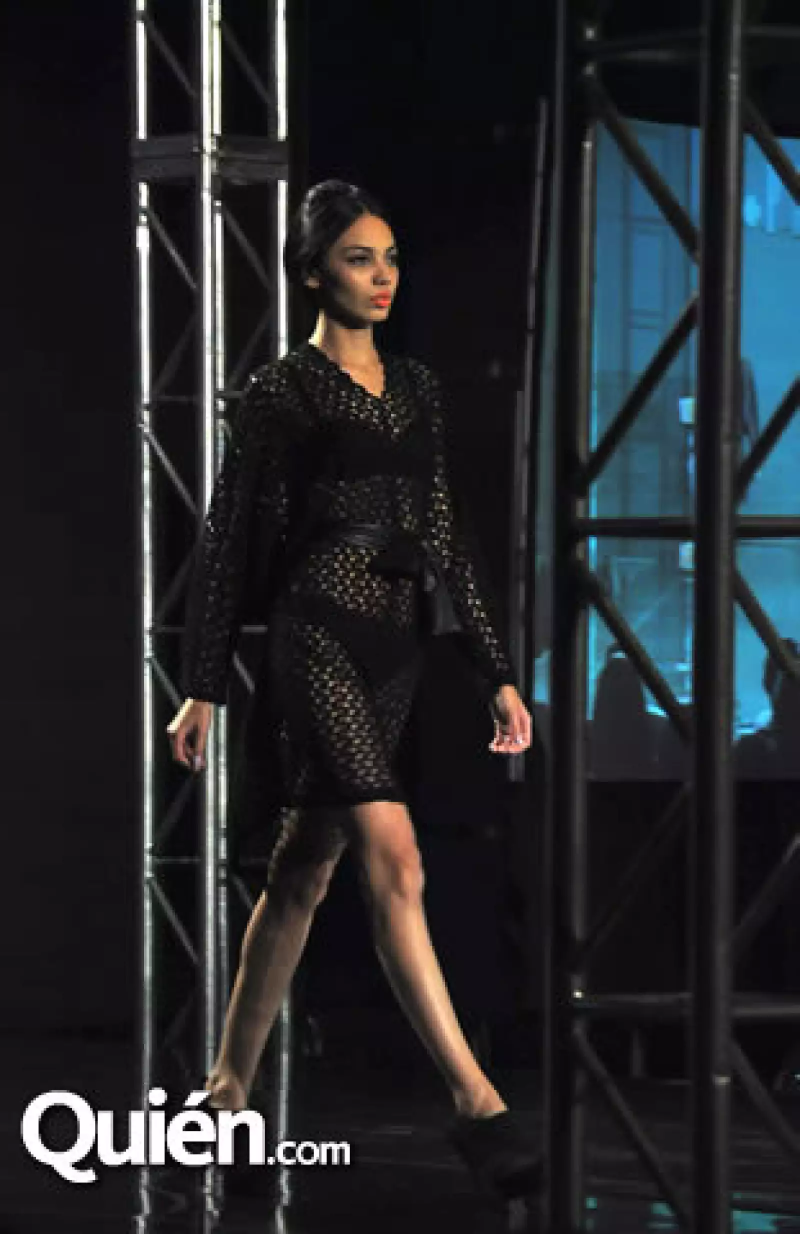 Pasarela en pro de `Deseos del corazón A.C´