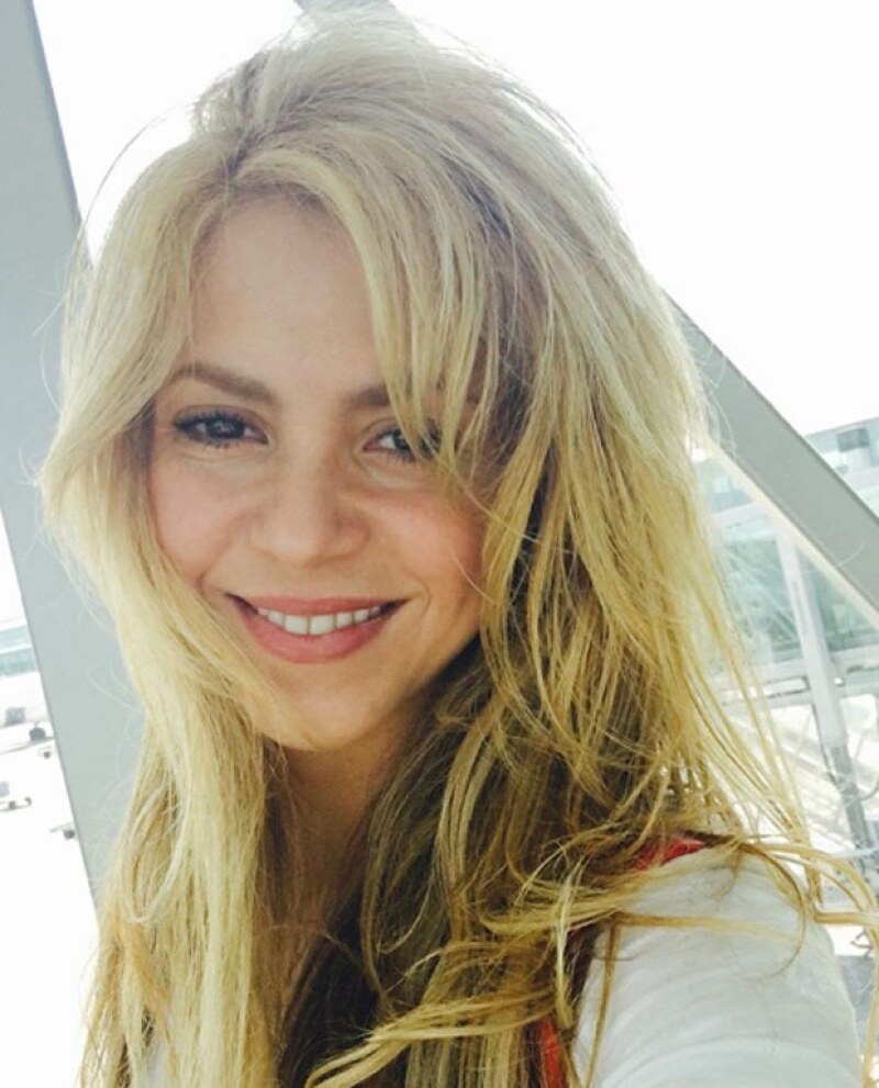 En una fotografía compartida en Instagram la cantante le dio una especial bienvenida al verano, sin esperarse que eso fuera lo que menos notaran sus followers.