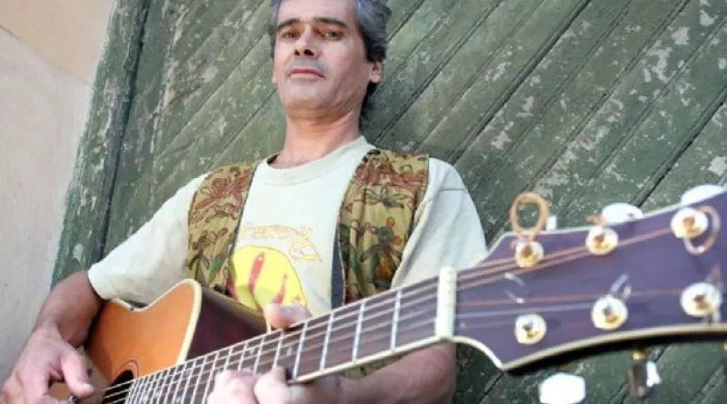 Sergio Embrioni fue encontrado muerto en su departamento localizado en Mendoza, Argentina.