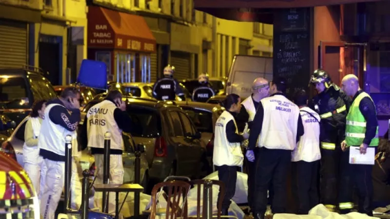 El presidente de Francia, Francois Hollande, informó en un mensaje que se activó el plan rojo alfa y se cerraron las fronteras