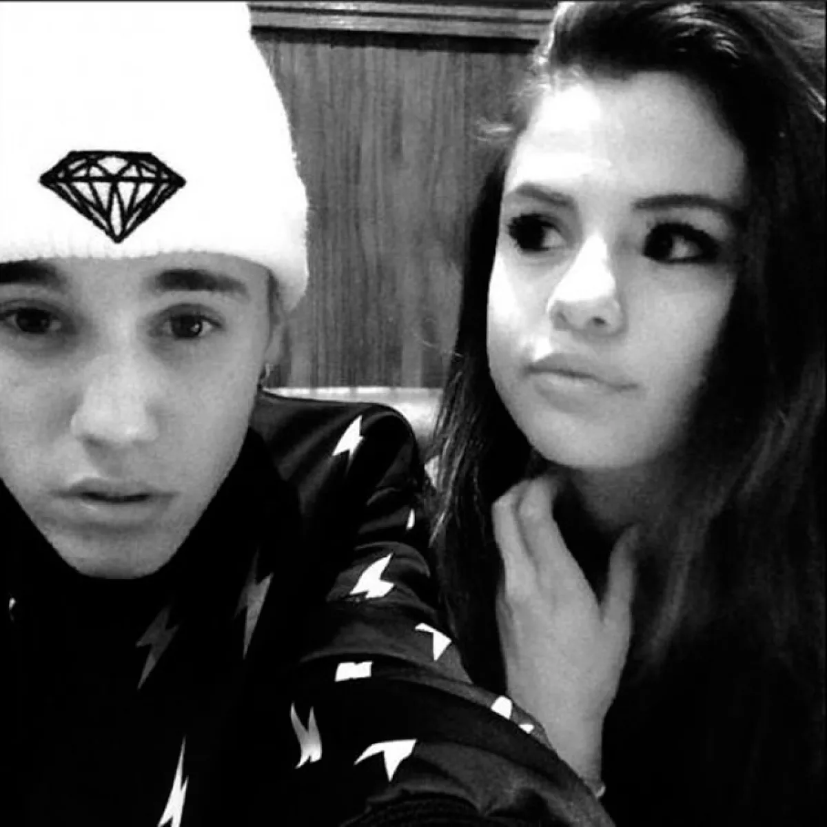 Aunque Justin quiere regresar con ella, la cantante asegura que en realidad son solo amigos.