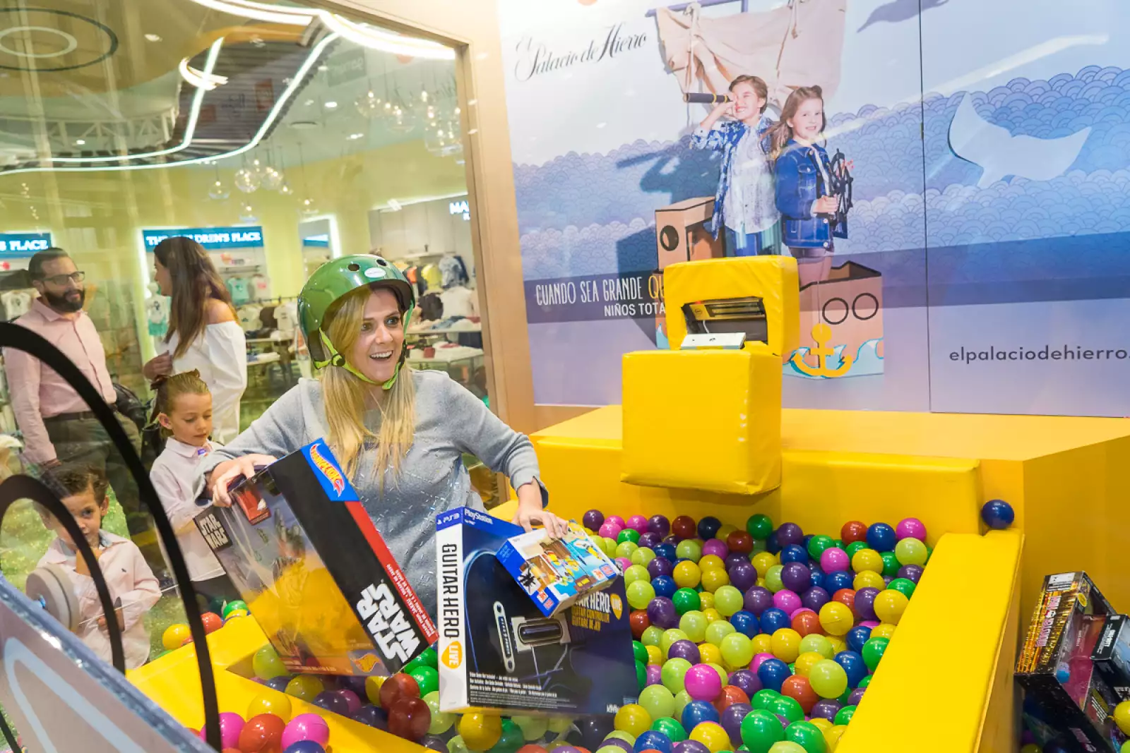 Evento Día del Niño Palacio de Hierro
