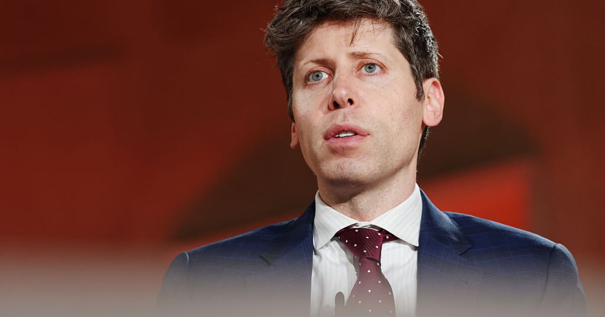 Atacan casa de Sam Altman en San Francisco

El sospechoso intentó lanzar una bomba molotov que derivó en un pequeño incendio que no provocó heridos.