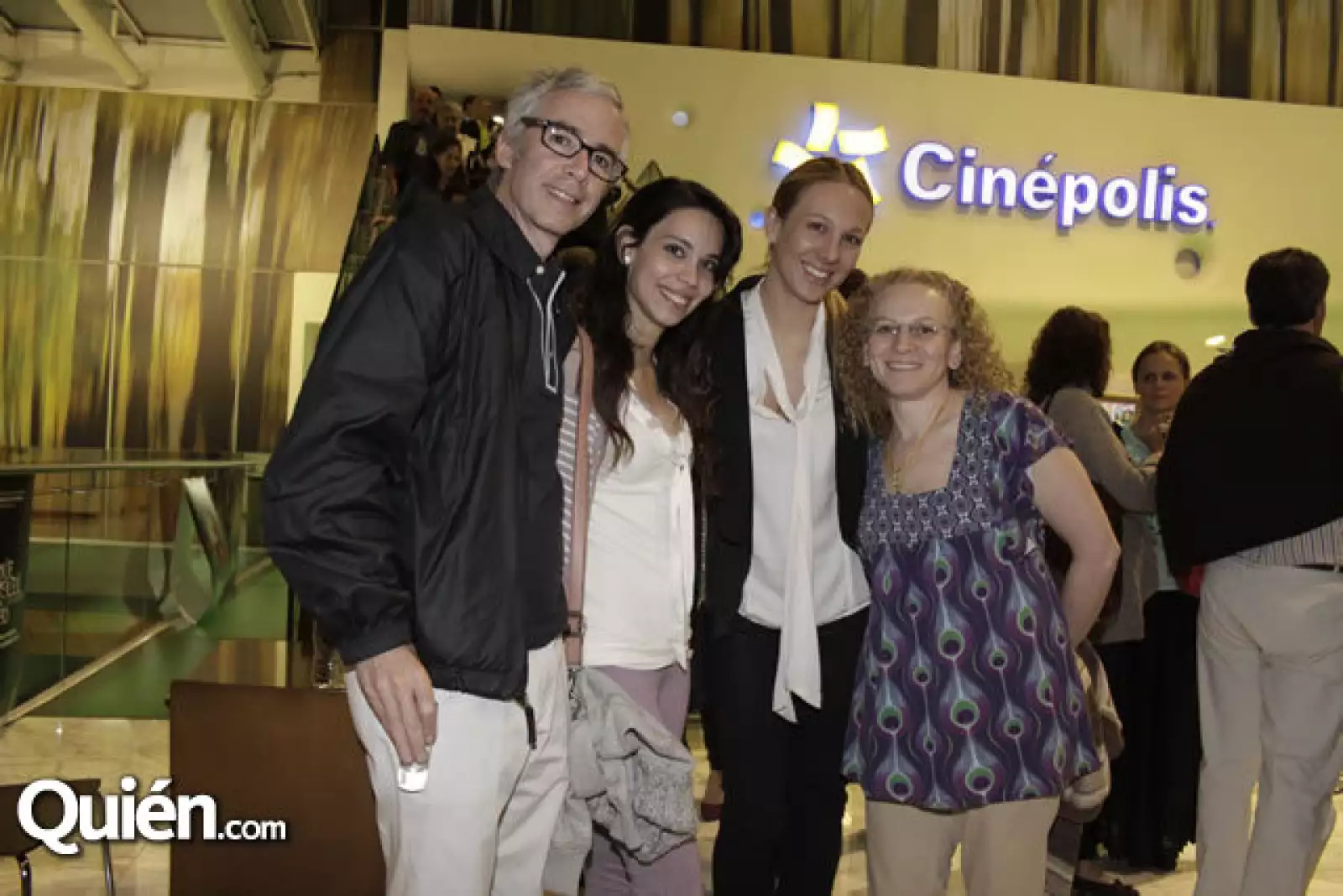 Dany Sadia, Lourdes Echevarria, Ana Paula Villegas y Fernanda Galindo