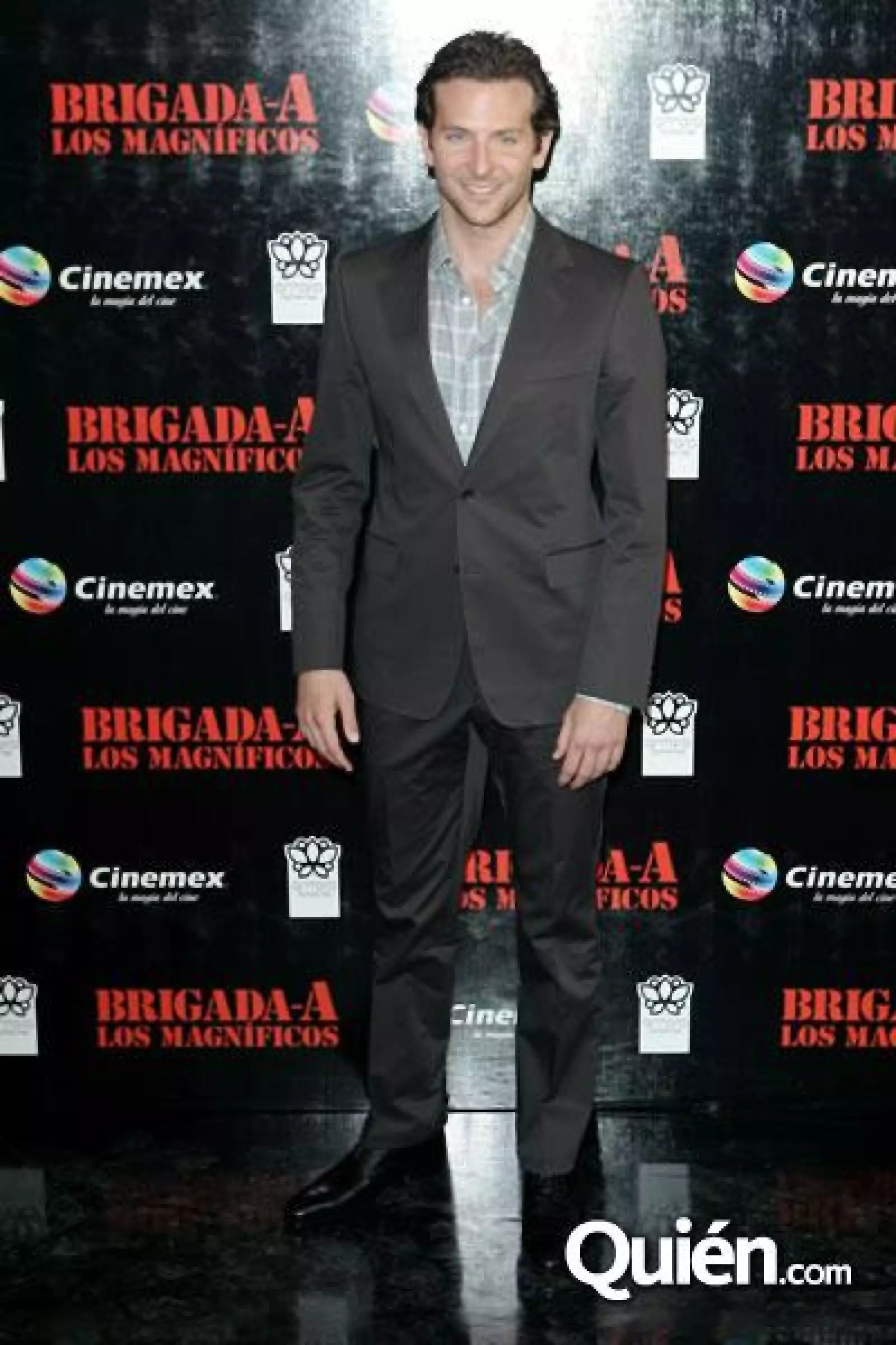 Premiere Brigada A Los Magnificos