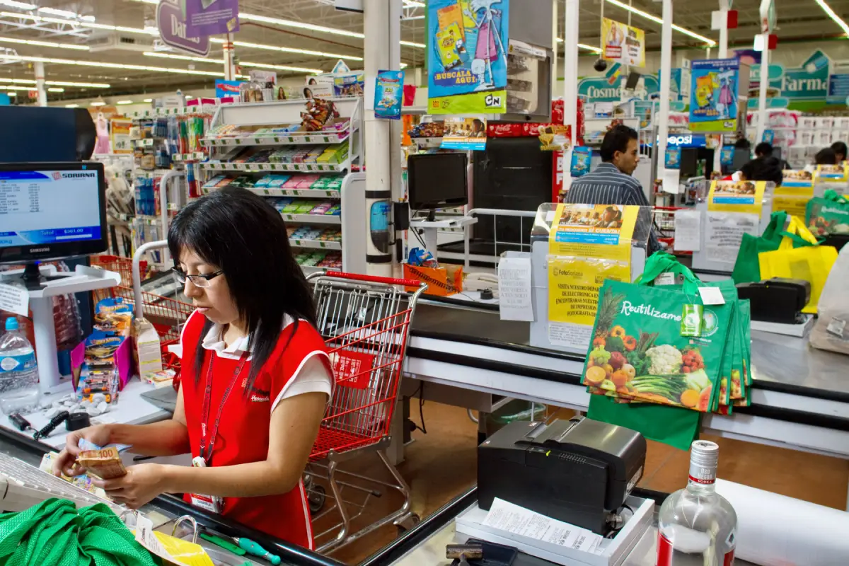 Soriana lanza Preciazazaso, su campaña de descuentos y ofertas en productos que no tiene fecha límite 