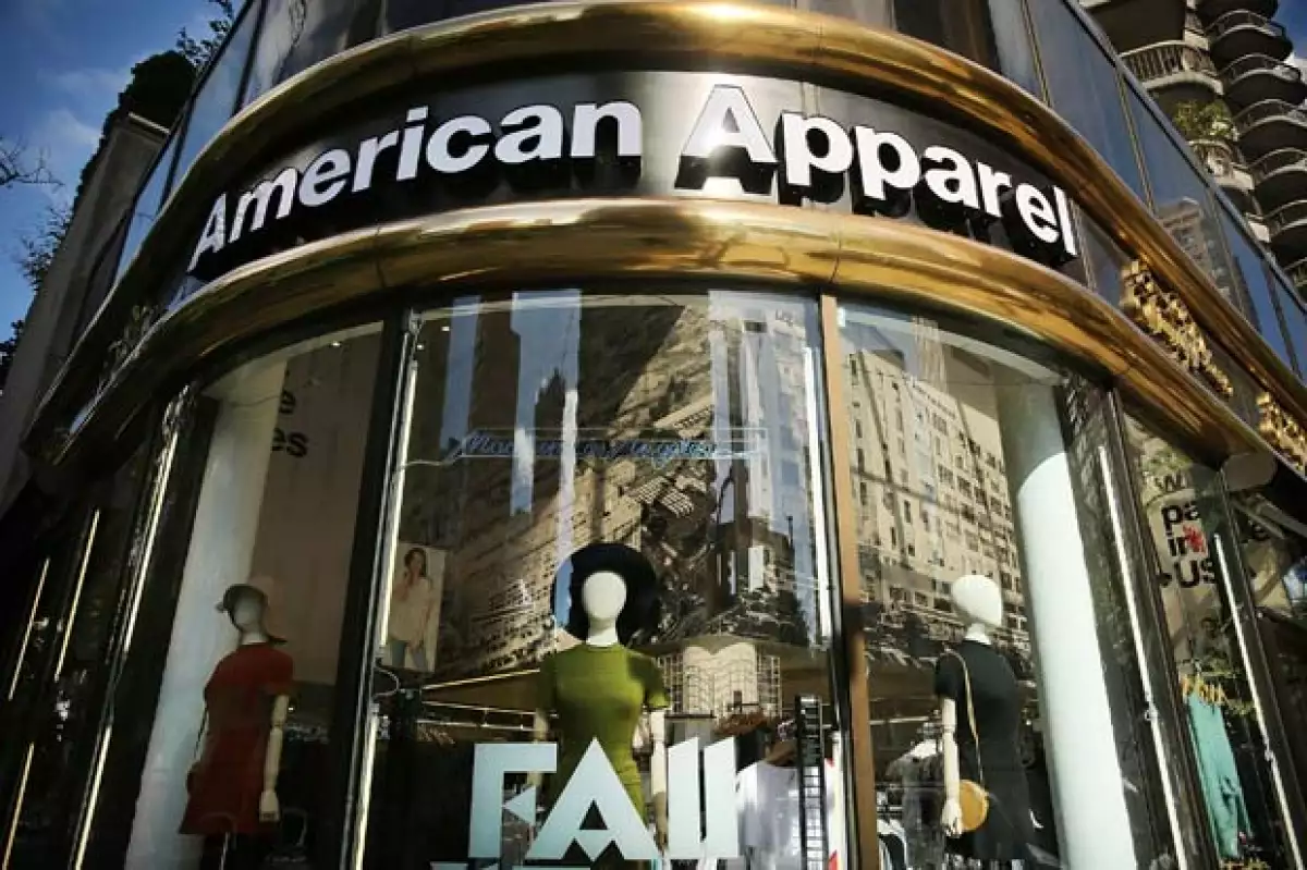 Esta firma de ropa estadounidense y una de las más usadas y preferidas por las famosas, se ha declarado en bancarrota después de una continua lucha por salir adelante.