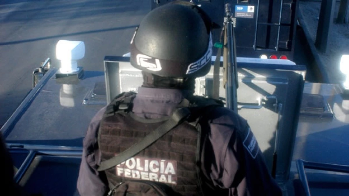 Policía