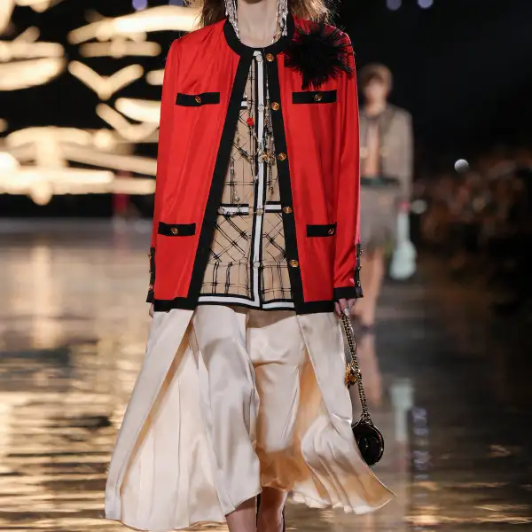 Chanel S27 042.jpg