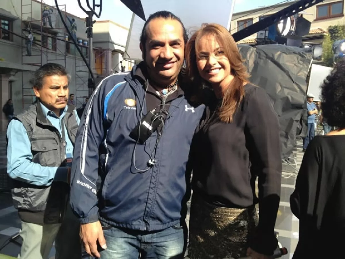 Lucero en los foros.