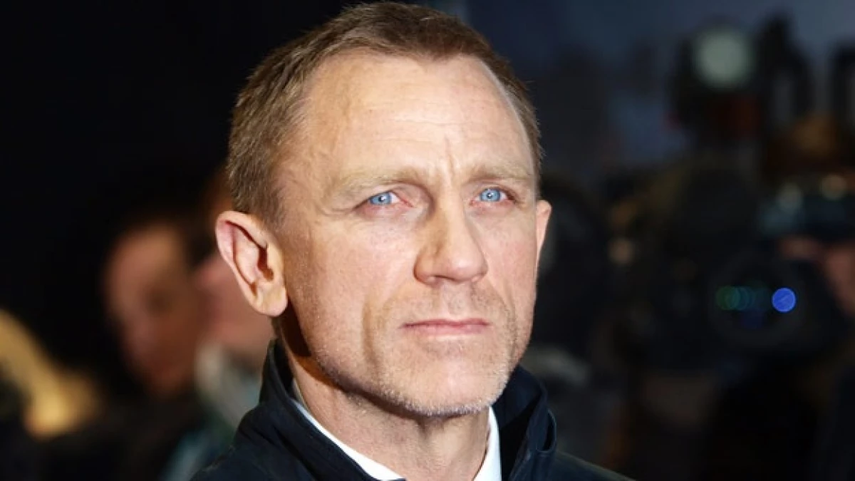 Daniel Craig