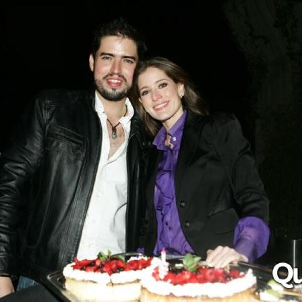 María Inés y Oscar festejan en el W