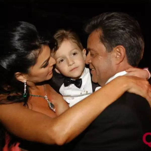 Mariana Tort, Nicolás Peralta, Carlos Peralta