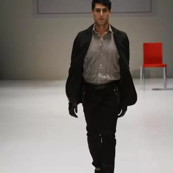 Dfashi Desfile Cubon