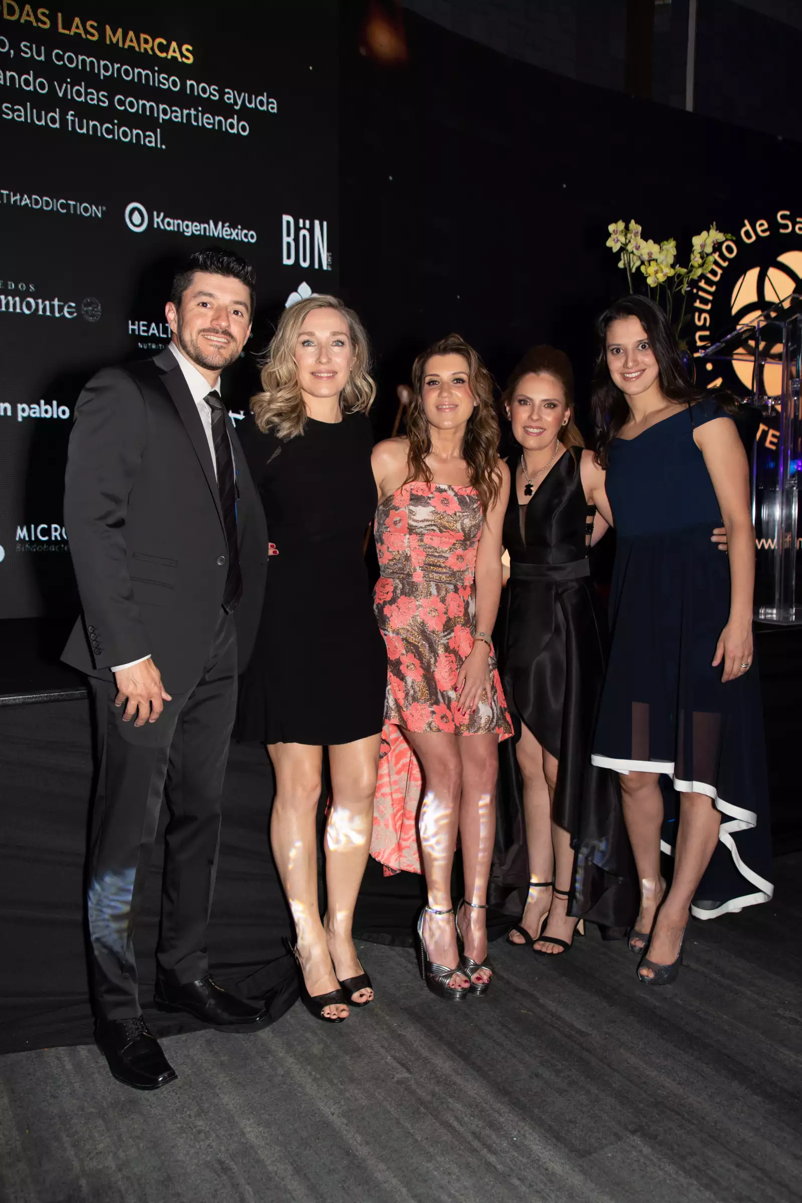 Victor Herrera, Valeria Iriarte, Tere Dayan, Ale Olguin, Alejandra Aragones.jpg