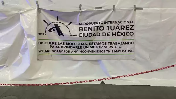 AICM: el aeropuerto que da la bienvenida al turismo mientras se cae a pedazos