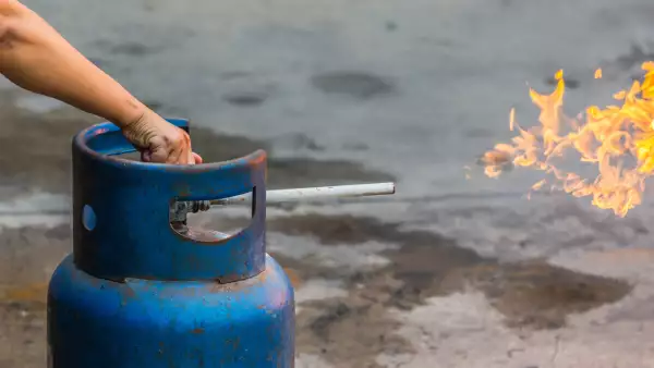 El gas LP lidera el mercado, pero el huachigas florece donde fallan los controles regulatorios