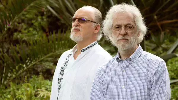 Samuel Máynez y Samuel Zyman, creadores de la cantanta épica Cuitlahuatzin.