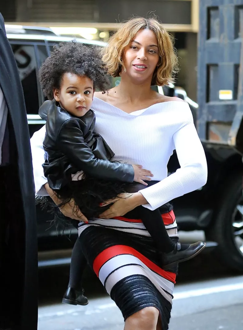 North West, Blue Ivy y Maxwell presumen este estilo caracterizado por chamarras de cuero, botas y leggings.