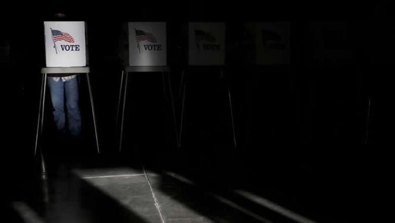 Se espera que al menos 120 millones de estadounidenses voten para otorgar a Obama un segundo mandato o reemplazarlo por Romney, con la economía como uno de los temas clave.