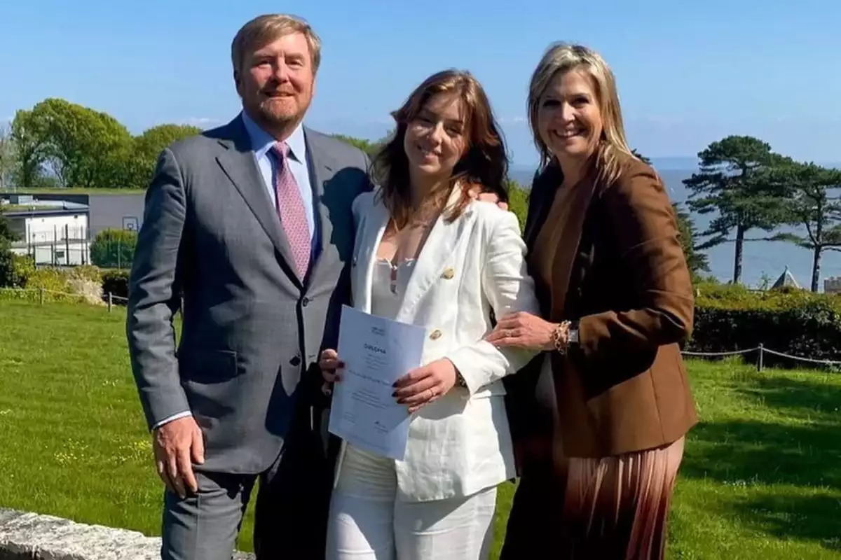alexia-holanda-graduacion.jpg