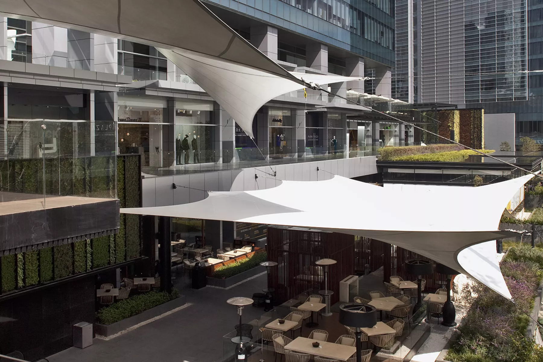 Park Plaza