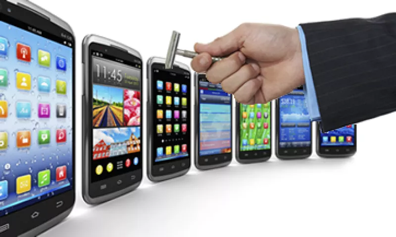 La única manera de conservar su tradicional esquema de ventas será combinándolo con calidad y diversificación de servicios, entre otras tácticas. (Foto: Especial)