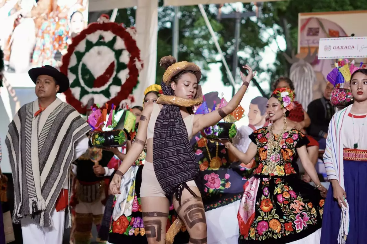 guelaguetza-oaxaca-2025.jpg