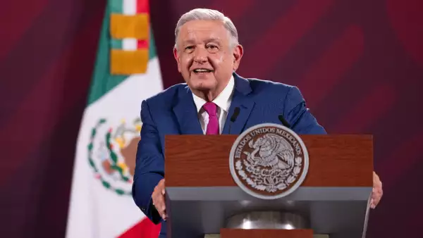 amlo-corte-mañanera.jpeg