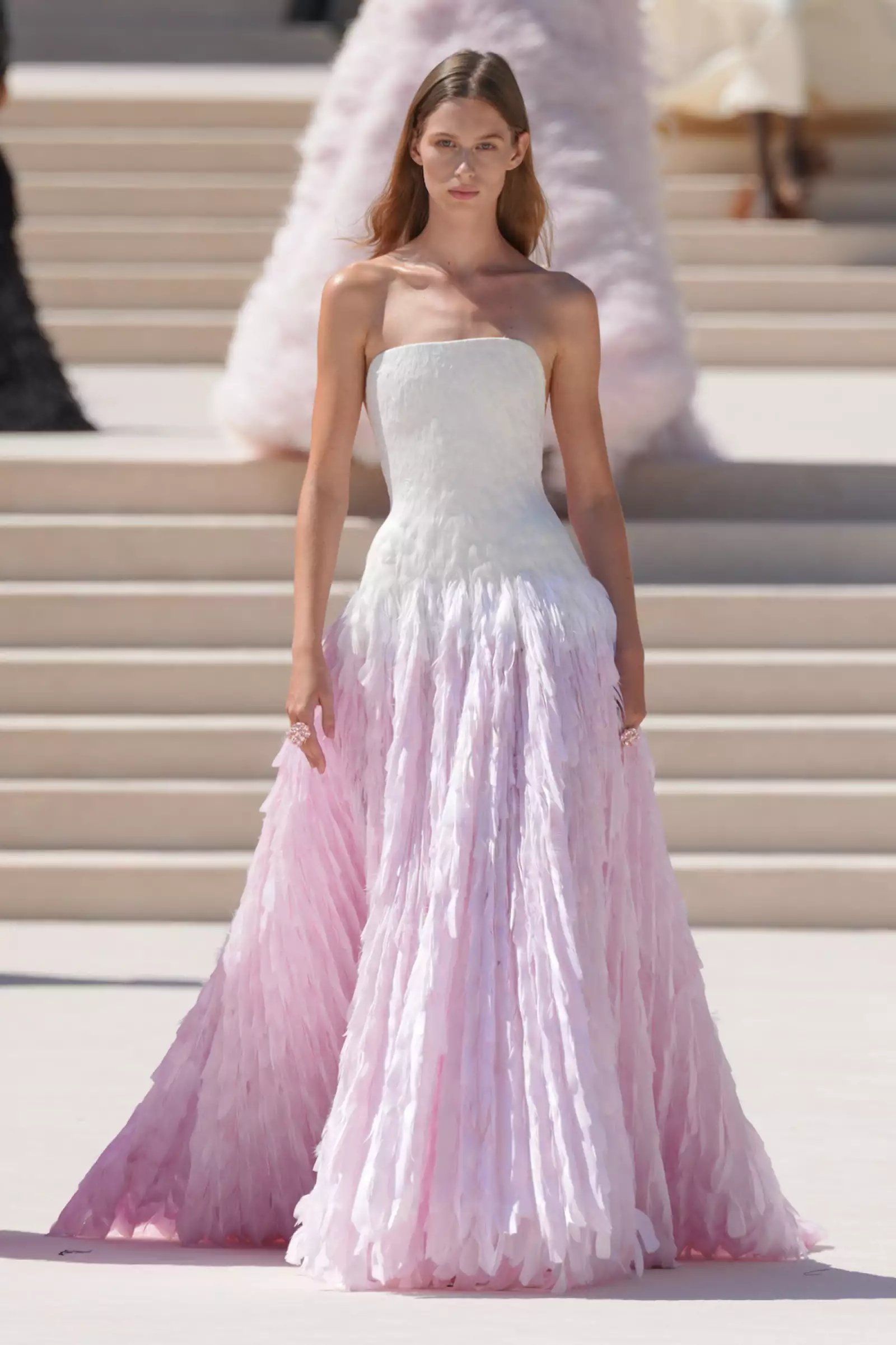 Balenciaga HC F26 050.jpg