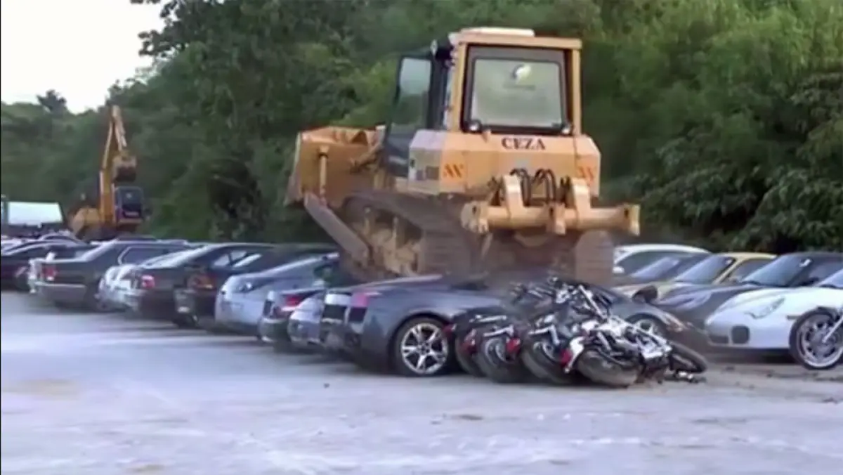 Autos destruidos