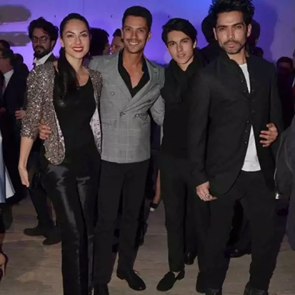 Bárbara Mori,Aldo Gallardo,Sergio Mayer y Uriel Santana.