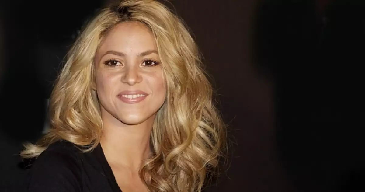 Recientemente salió a la luz un video en el que se ve a la colombiana cantando a la tierna edad de 11 años. Aquí te dejamos algunos otros clips de los inicios de la cantante.