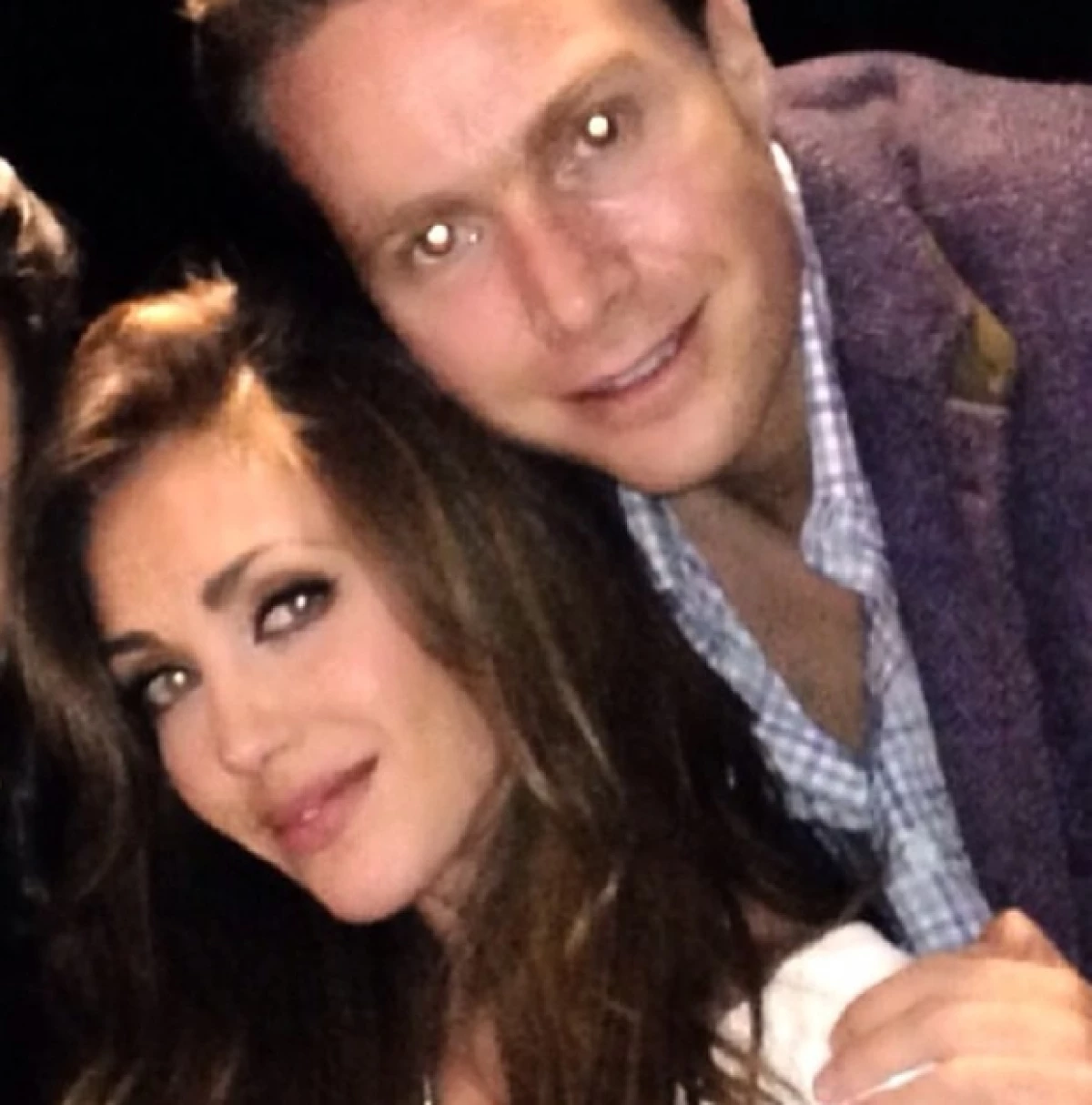La actriz nos aseguró que los planes de crecimiento junto a su pareja, el Gobernador de Chiapas, siguen en pie y su relación va mejor que nunca.